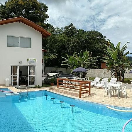 Pousada Recanto Das Margaridas Boicucanga Esterno foto